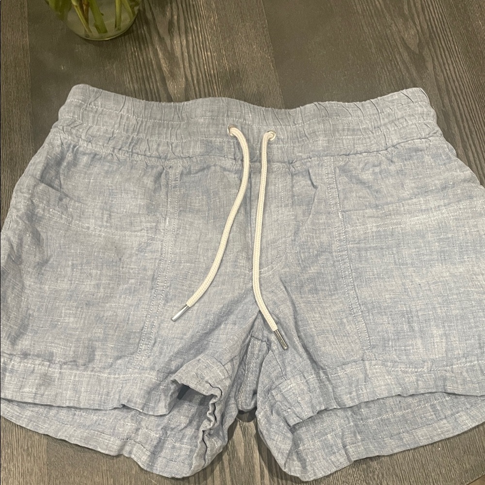 Athleta Cabo Linen Shorts in Chambray Blue - Picture 1 of 3